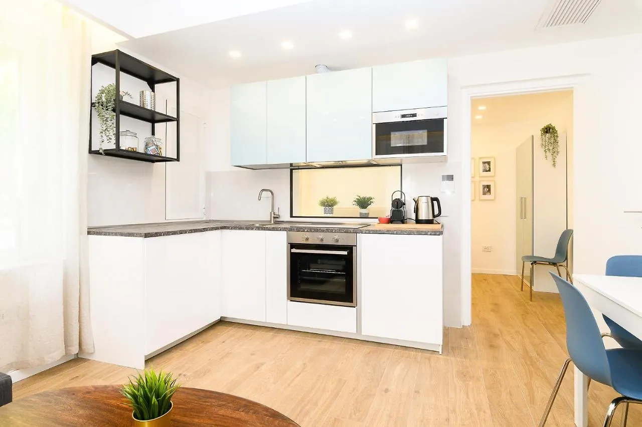 Modern & Elegant By Ndp Rent Apartamento Roma