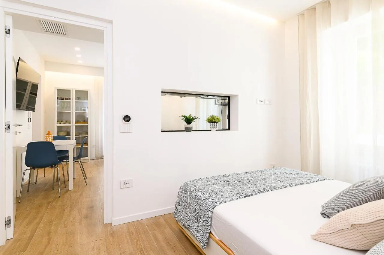 Modern & Elegant By Ndp Rent Apartamento Roma 0*,  Itália